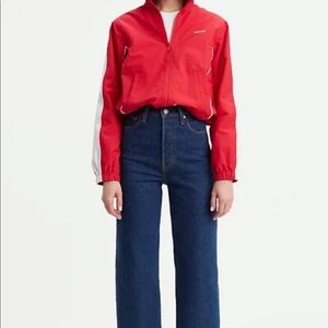 Levi’s Premium Ribcage Jeans
